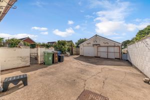 Photo 25- click for photo gallery